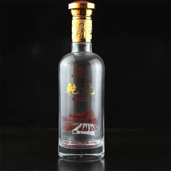 晶白料玻璃酒瓶生产厂家